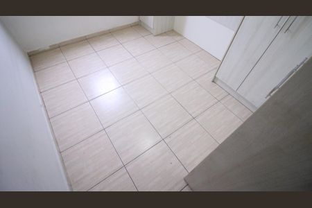 Quarto 2 de apartamento para alugar com 2 quartos, 50m² em Parque São Lourenço, São Paulo