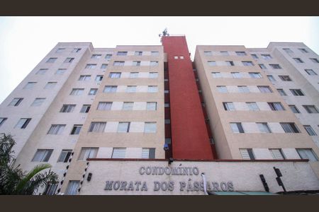 Apartamento para alugar com 50m², 2 quartos e 1 vaga Apartamento para alugar com 50m², 2 quartos e 1 vagaFachada