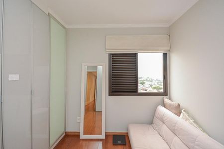 Casa de condomínio para alugar com 210m², 4 quartos e 4 vagasQuarto  4