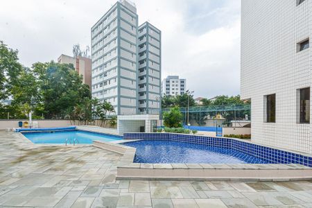 Casa de condomínio para alugar com 210m², 4 quartos e 4 vagasÁrea comum - Piscina