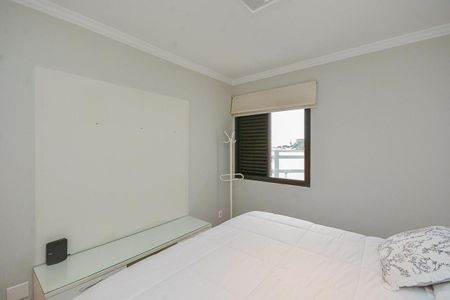 Casa de condomínio para alugar com 210m², 4 quartos e 4 vagasQuarto  3