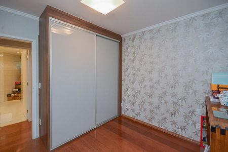 Casa de condomínio para alugar com 210m², 4 quartos e 4 vagasQuarto 2