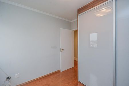Casa de condomínio para alugar com 210m², 4 quartos e 4 vagasQuarto 2
