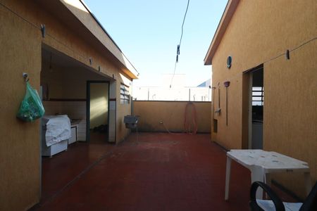 Casa para alugar com 260m², 6 quartos e 3 vagas Casa para alugar com 260m², 6 quartos e 3 vagasÁrea de Serviço
