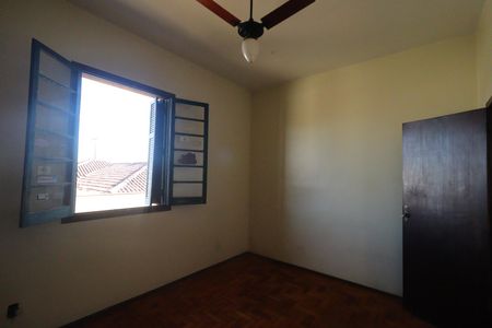 Casa para alugar com 260m², 6 quartos e 3 vagas Casa para alugar com 260m², 6 quartos e 3 vagasQuarto 2