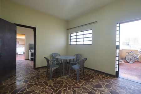 Casa para alugar com 260m², 6 quartos e 3 vagas Casa para alugar com 260m², 6 quartos e 3 vagasSala de Jantar