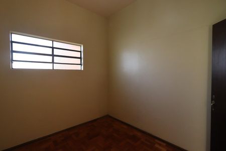 Casa para alugar com 260m², 6 quartos e 3 vagas Casa para alugar com 260m², 6 quartos e 3 vagasEscritório