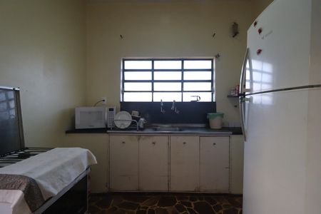 Casa para alugar com 260m², 6 quartos e 3 vagas Casa para alugar com 260m², 6 quartos e 3 vagasCozinha