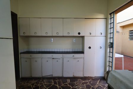 Casa para alugar com 260m², 6 quartos e 3 vagas Casa para alugar com 260m², 6 quartos e 3 vagasCozinha