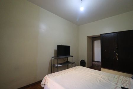 Casa para alugar com 260m², 6 quartos e 3 vagas Casa para alugar com 260m², 6 quartos e 3 vagasQuarto 1