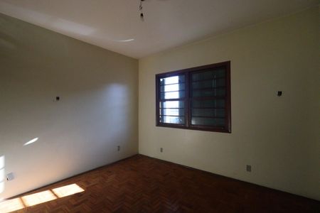 Casa para alugar com 260m², 6 quartos e 3 vagas Casa para alugar com 260m², 6 quartos e 3 vagasQuarto 3
