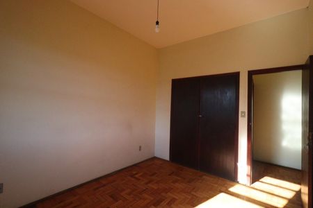 Casa para alugar com 260m², 6 quartos e 3 vagas Casa para alugar com 260m², 6 quartos e 3 vagasQuarto 4