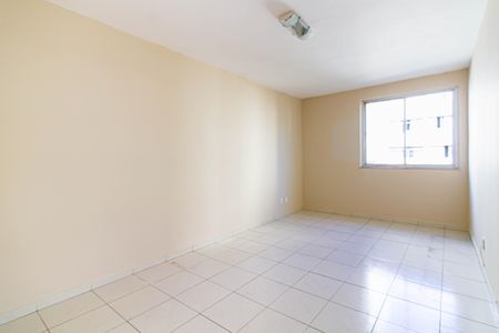Sala de apartamento para alugar com 2 quartos, 80m² em Piracuama, São Paulo