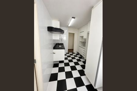 Apartamento à venda com 90m², 3 quartos e 2 vagas Apartamento à venda com 90m², 3 quartos e 2 vagasÁrea de Serviço