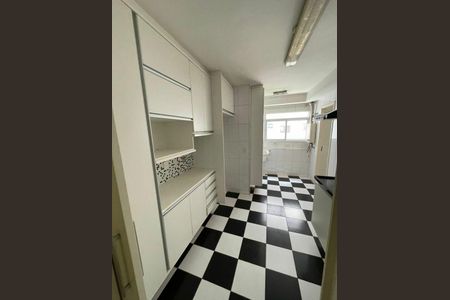 Apartamento à venda com 90m², 3 quartos e 2 vagas Apartamento à venda com 90m², 3 quartos e 2 vagasÁrea de Serviço