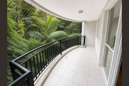 Apartamento à venda com 90m², 3 quartos e 2 vagas Apartamento à venda com 90m², 3 quartos e 2 vagasVaranda