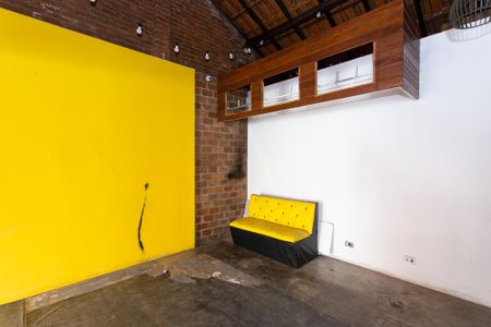 Sala de casa à venda com 2 quartos, 184m² em Vila Gomes Cardim, São Paulo