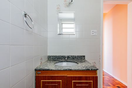 Apartamento para alugar com 75m², 2 quartos e sem vaga Apartamento para alugar com 75m², 2 quartos e sem vagaBanheiro