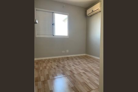 Apartamento à venda com 83m², 3 quartos e 2 vagasQuarto