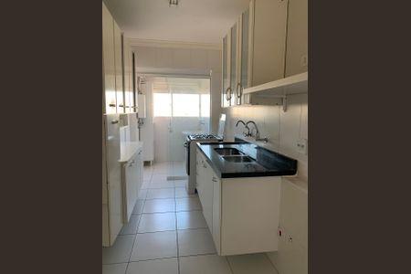 Apartamento à venda com 83m², 3 quartos e 2 vagasCozinha