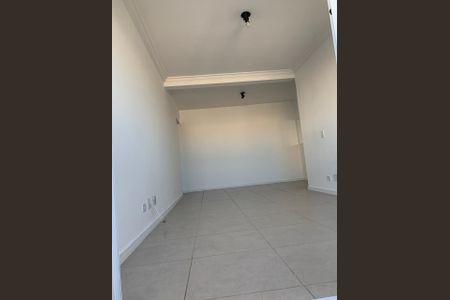 Apartamento à venda com 83m², 3 quartos e 2 vagasQuarto