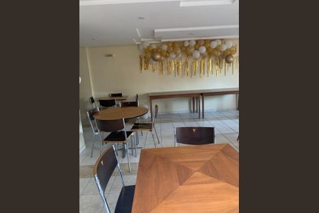 Apartamento à venda com 83m², 3 quartos e 2 vagasSalão de Festas