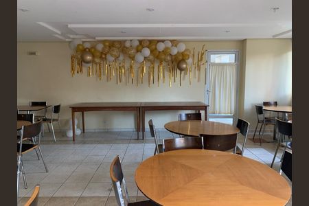 Apartamento à venda com 83m², 3 quartos e 2 vagasSalão de Festas