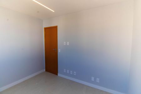 Apartamento à venda com 80m², 3 quartos e 1 vagaQuarto 1