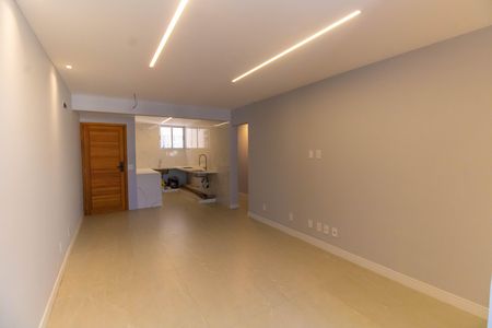Apartamento à venda com 80m², 3 quartos e 1 vagaSala e Cozinha 
