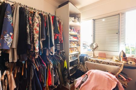 Apartamento à venda com 64m², 2 quartos e 2 vagasQuarto 2