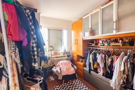 Apartamento à venda com 64m², 2 quartos e 2 vagasQuarto 2