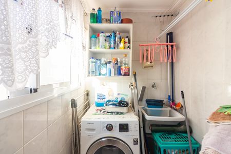 Apartamento à venda com 64m², 2 quartos e 2 vagasÁrea de Serviço 