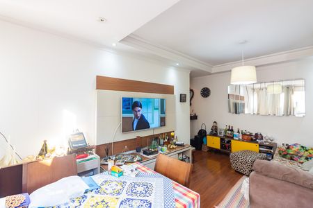 Apartamento à venda com 64m², 2 quartos e 2 vagasSala 