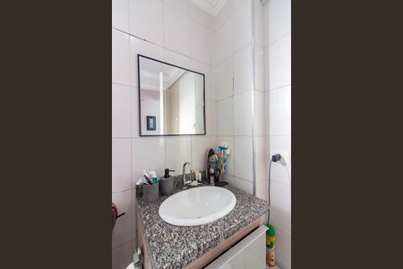 Apartamento à venda com 64m², 2 quartos e 2 vagasBanheiro 2