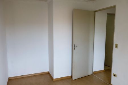 Quarto 2 de apartamento para alugar com 2 quartos, 57m² em Bandeiras, Osasco