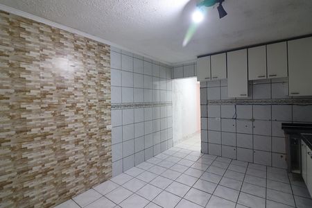 Cozinha  de casa para alugar com 1 quarto, 60m² em Bairro dos Casa, São Bernardo do Campo