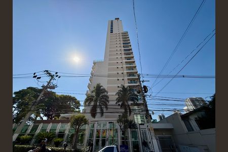 Apartamento para alugar com 56m², 1 quarto e 1 vaga Apartamento para alugar com 56m², 1 quarto e 1 vagaFachada