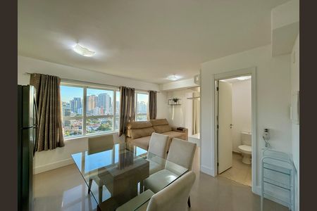 Apartamento para alugar com 56m², 1 quarto e 1 vaga Apartamento para alugar com 56m², 1 quarto e 1 vagaSala