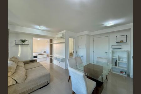 Sala de apartamento para alugar com 1 quarto, 56m² em Brooklin, São Paulo