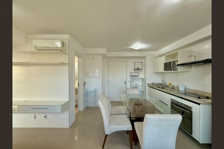 Apartamento para alugar com 56m², 1 quarto e 1 vaga Apartamento para alugar com 56m², 1 quarto e 1 vagaSala