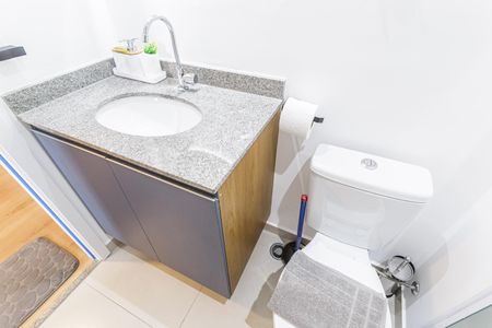Apartamento para alugar com 27m², 1 quarto e sem vaga Apartamento para alugar com 27m², 1 quarto e sem vagaBanheiro
