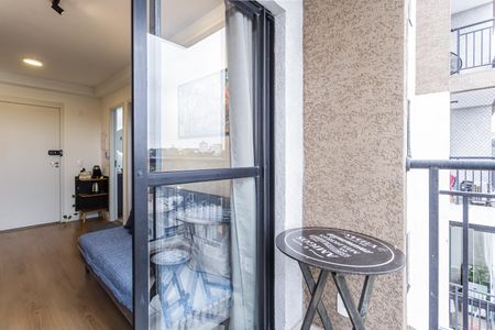 Apartamento para alugar com 27m², 1 quarto e sem vaga Apartamento para alugar com 27m², 1 quarto e sem vagaVaranda