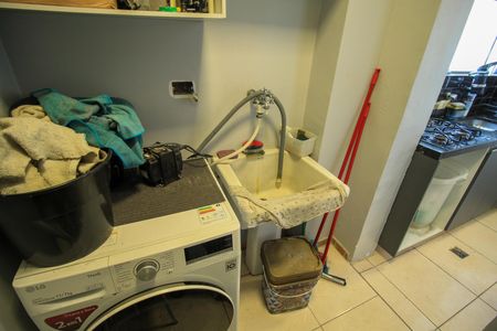 Apartamento à venda com 60m², 2 quartos e 1 vagaÁrea de serviço
