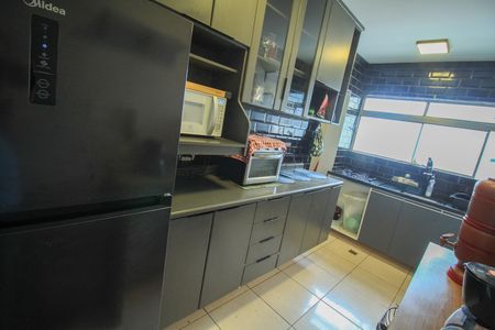 Apartamento à venda com 60m², 2 quartos e 1 vagaCozinha