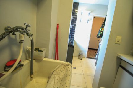 Apartamento à venda com 60m², 2 quartos e 1 vagaÁrea de serviço