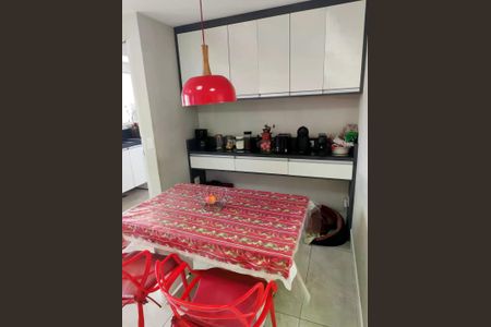 Apartamento à venda com 192m², 4 quartos e sem vaga