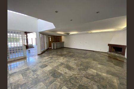 Foto 02 de casa para alugar com 1 quarto, 216m² em Itaim Bibi, São Paulo
