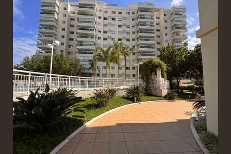 Apartamento à venda com 237m², 3 quartos e 2 vagas Apartamento à venda com 237m², 3 quartos e 2 vagasTerraço