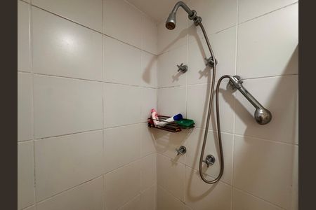 Apartamento à venda com 237m², 3 quartos e 2 vagas Apartamento à venda com 237m², 3 quartos e 2 vagasBanheiro Social