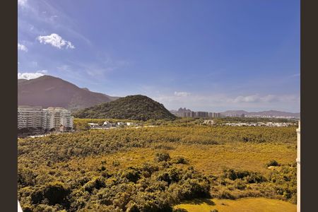 Apartamento à venda com 237m², 3 quartos e 2 vagas Apartamento à venda com 237m², 3 quartos e 2 vagasTerraço